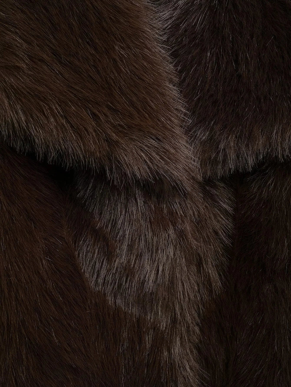 Rose | Effortless Cropped Faux Fur Coat with Oversized Collar