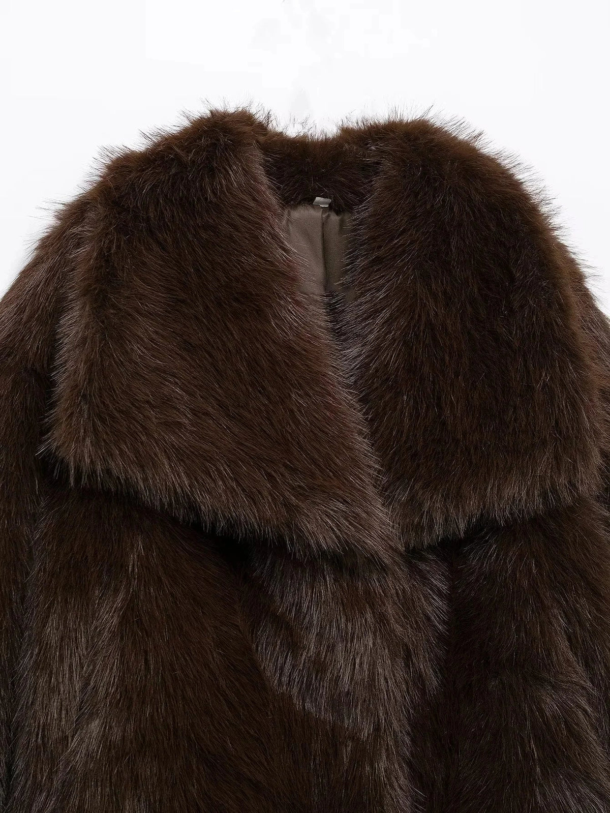 Rose | Effortless Cropped Faux Fur Coat with Oversized Collar