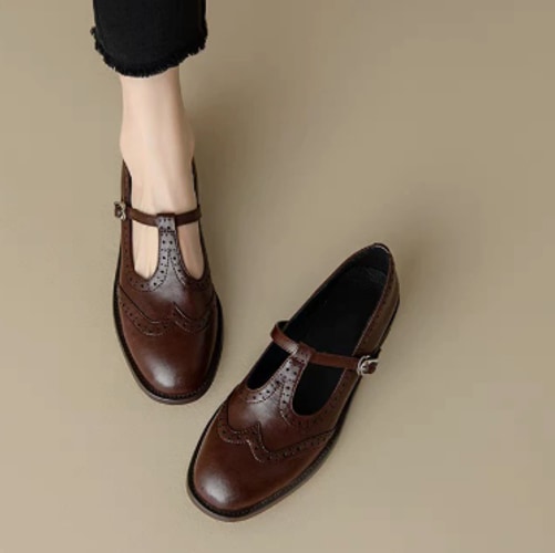 Rosie | Timeless Brogue Mary Jane Shoes