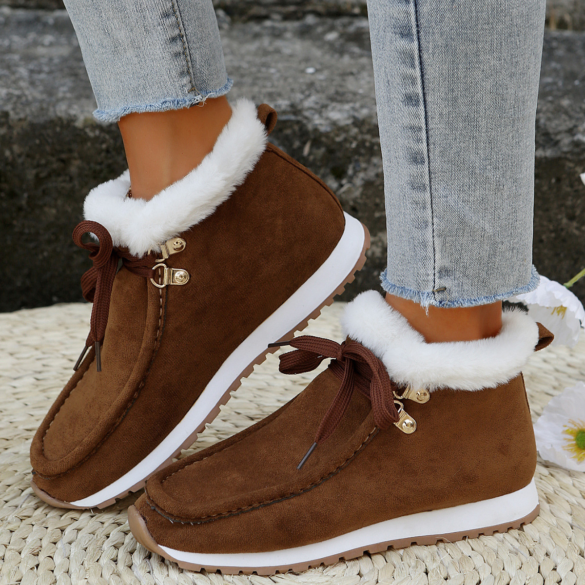 Scarlett | Effortless Fleece-Lined Lace-Up Snow Boots