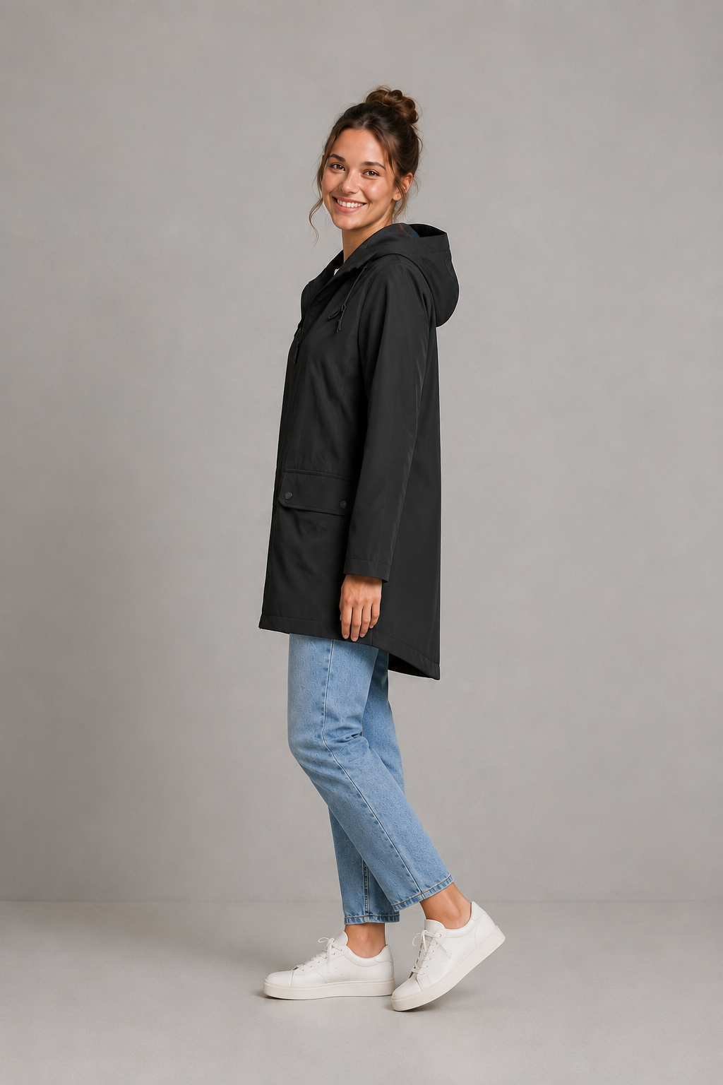 Scarlett | Timeless Hooded Waterproof Jacket with Zip Pockets
