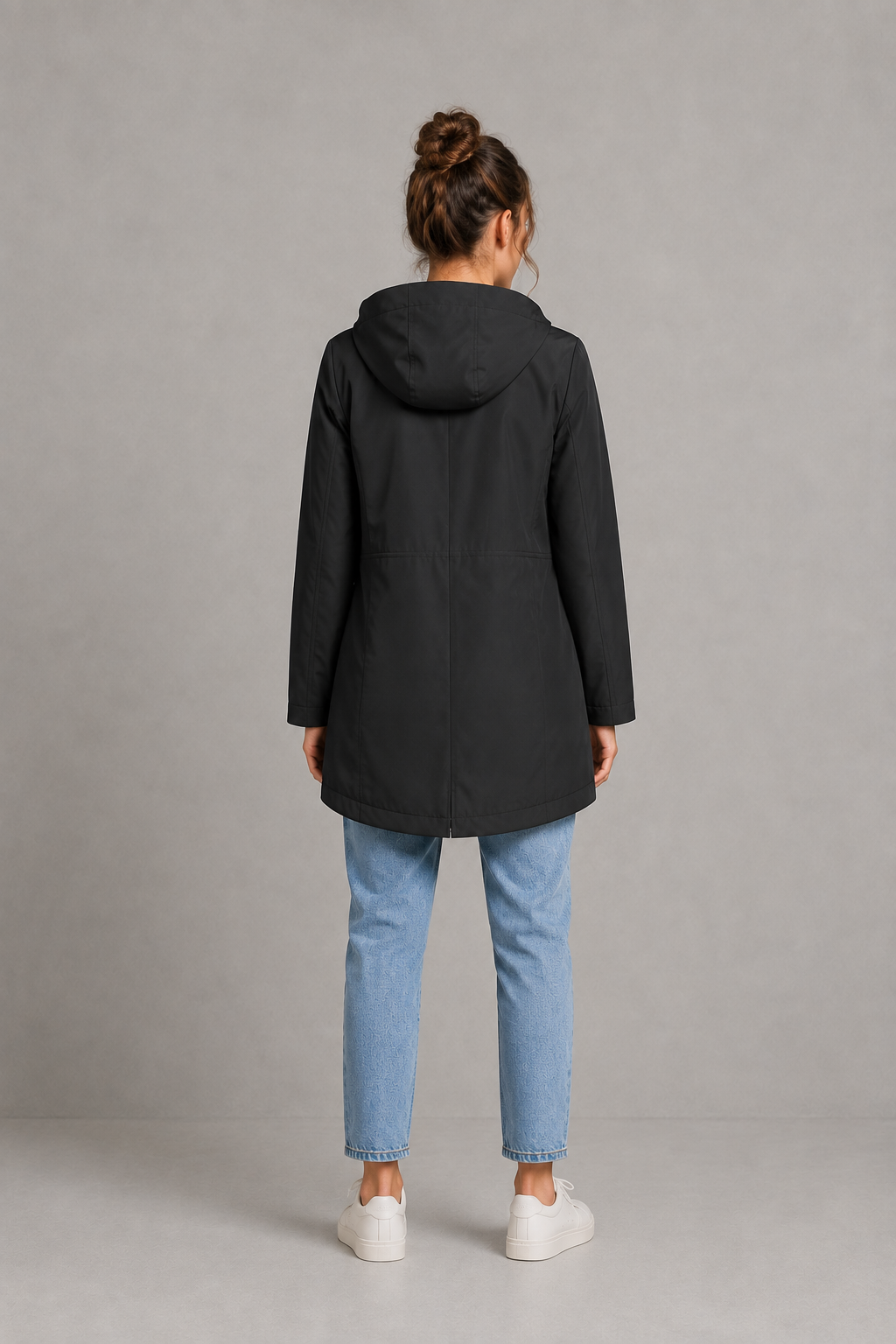 Scarlett | Timeless Hooded Waterproof Jacket with Zip Pockets