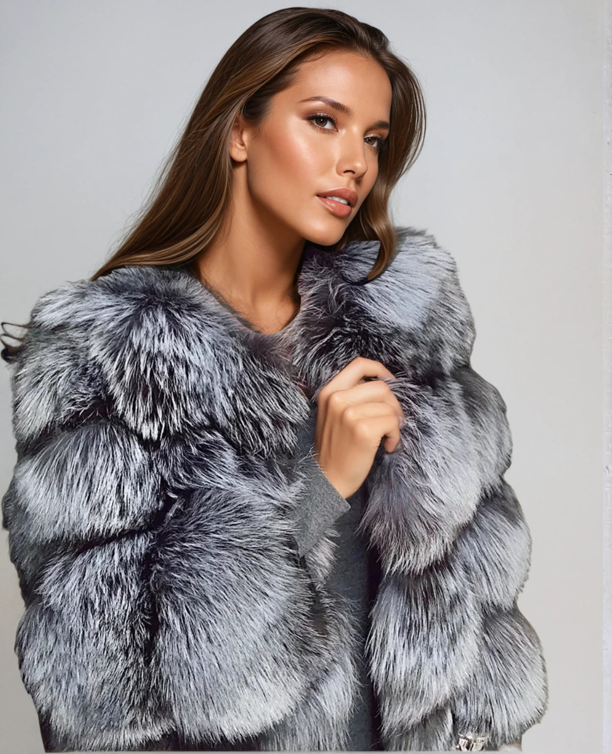 Sienna | Chic Cropped Voluminous Faux Fur Coat