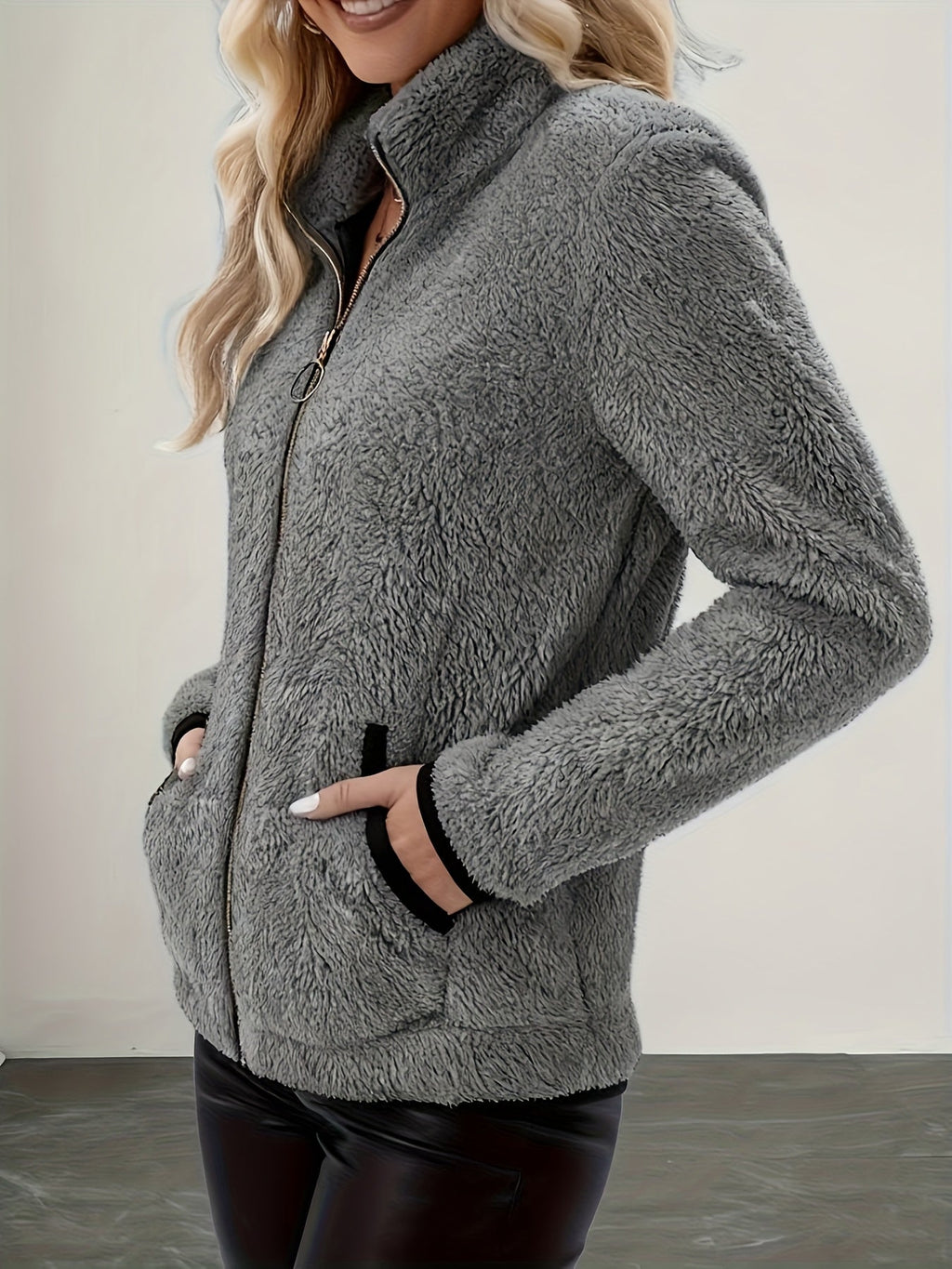 Sofia | Effortless Cosy Zip-Up Fleece Jacket
