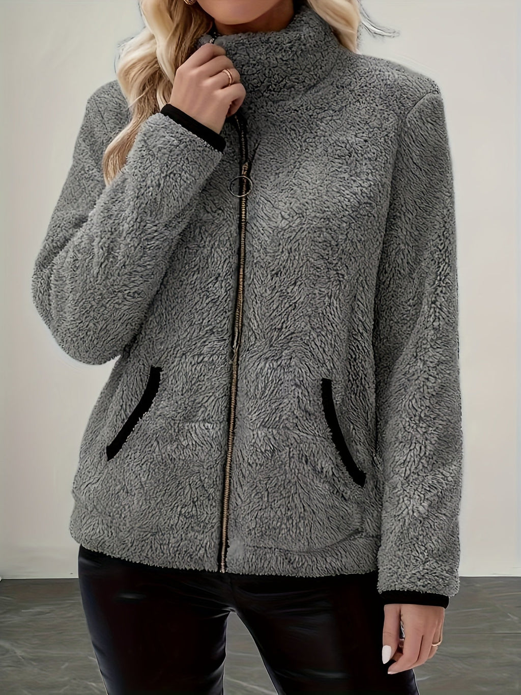 Sofia | Effortless Cosy Zip-Up Fleece Jacket