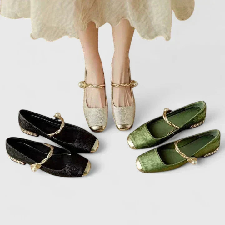 Sofia | Relaxed Pearl Strap Block Heel Mary Jane Shoes