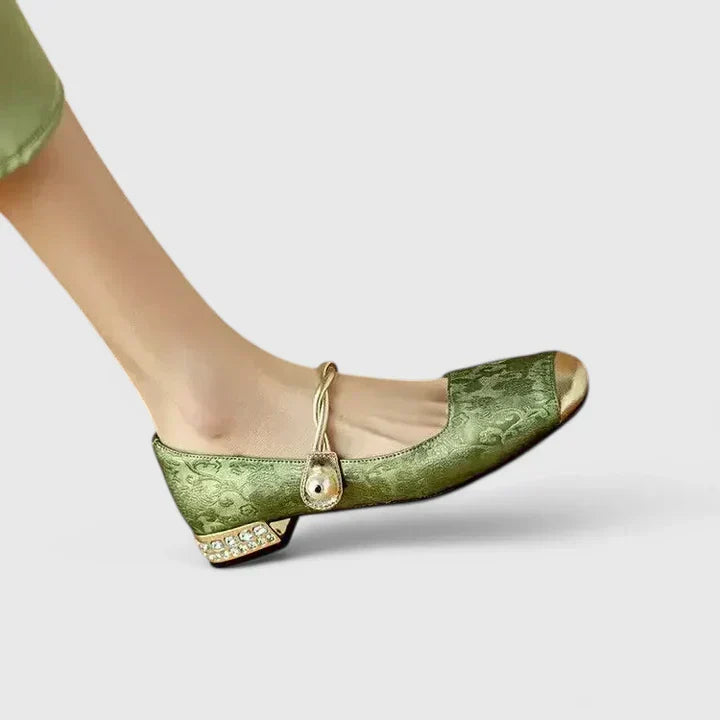 Sofia | Relaxed Pearl Strap Block Heel Mary Jane Shoes