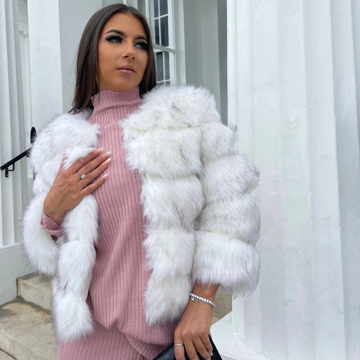 Sofia | Stylish Cropped Faux Fur Coat with Textured Ribbed Panels