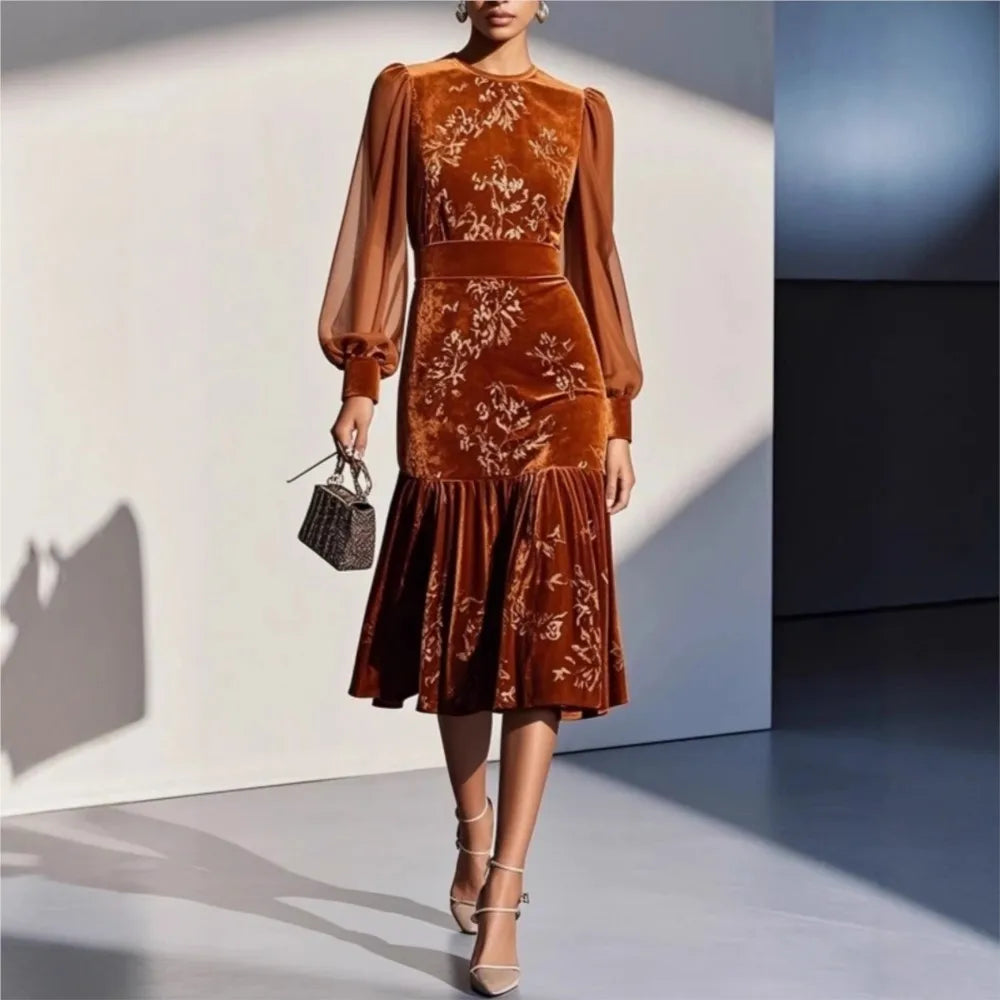 Sophie | Graceful Floral Velvet-Look Midi Christmas Dress
