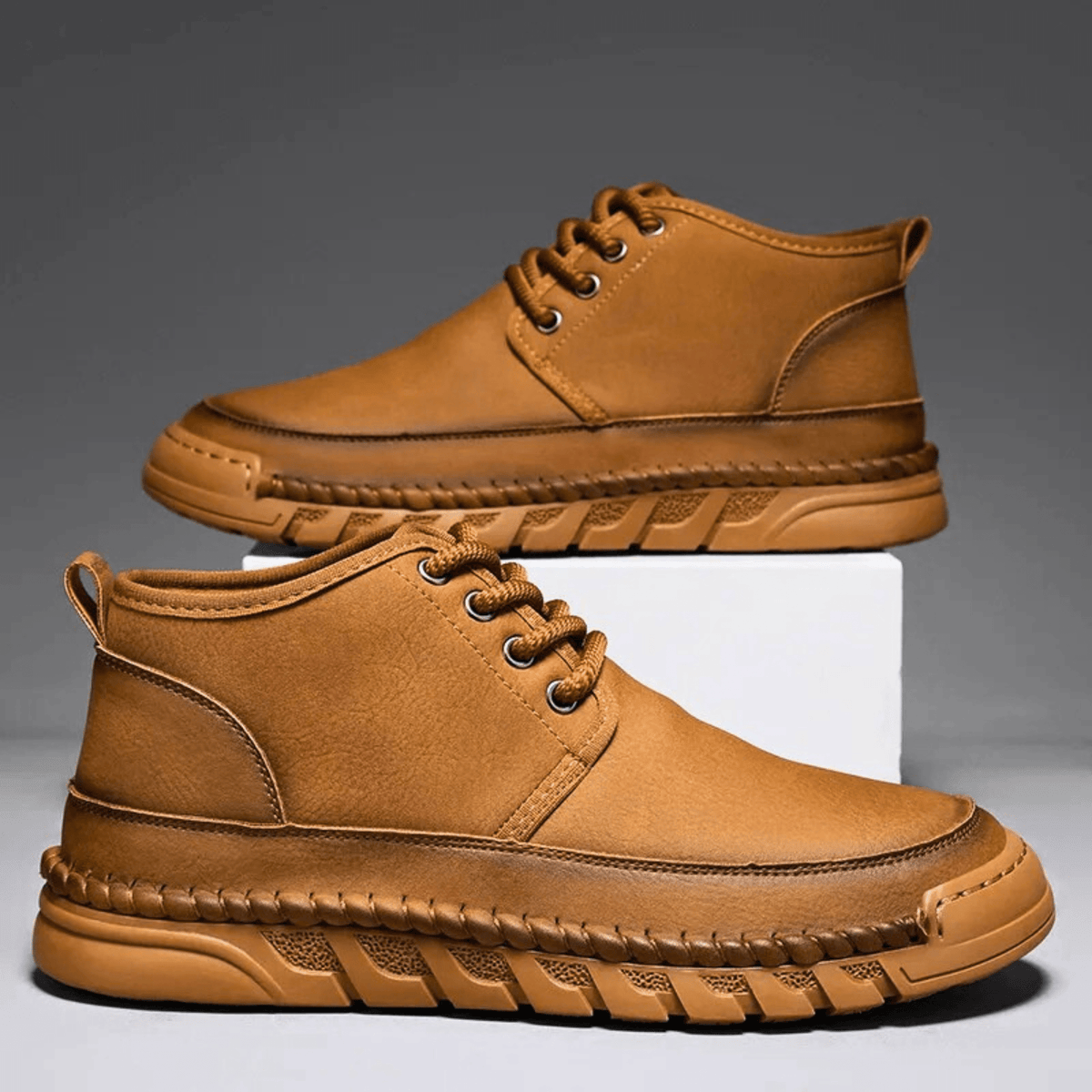 William | Chunky Sole Lace-Up Chukka Mens Boots