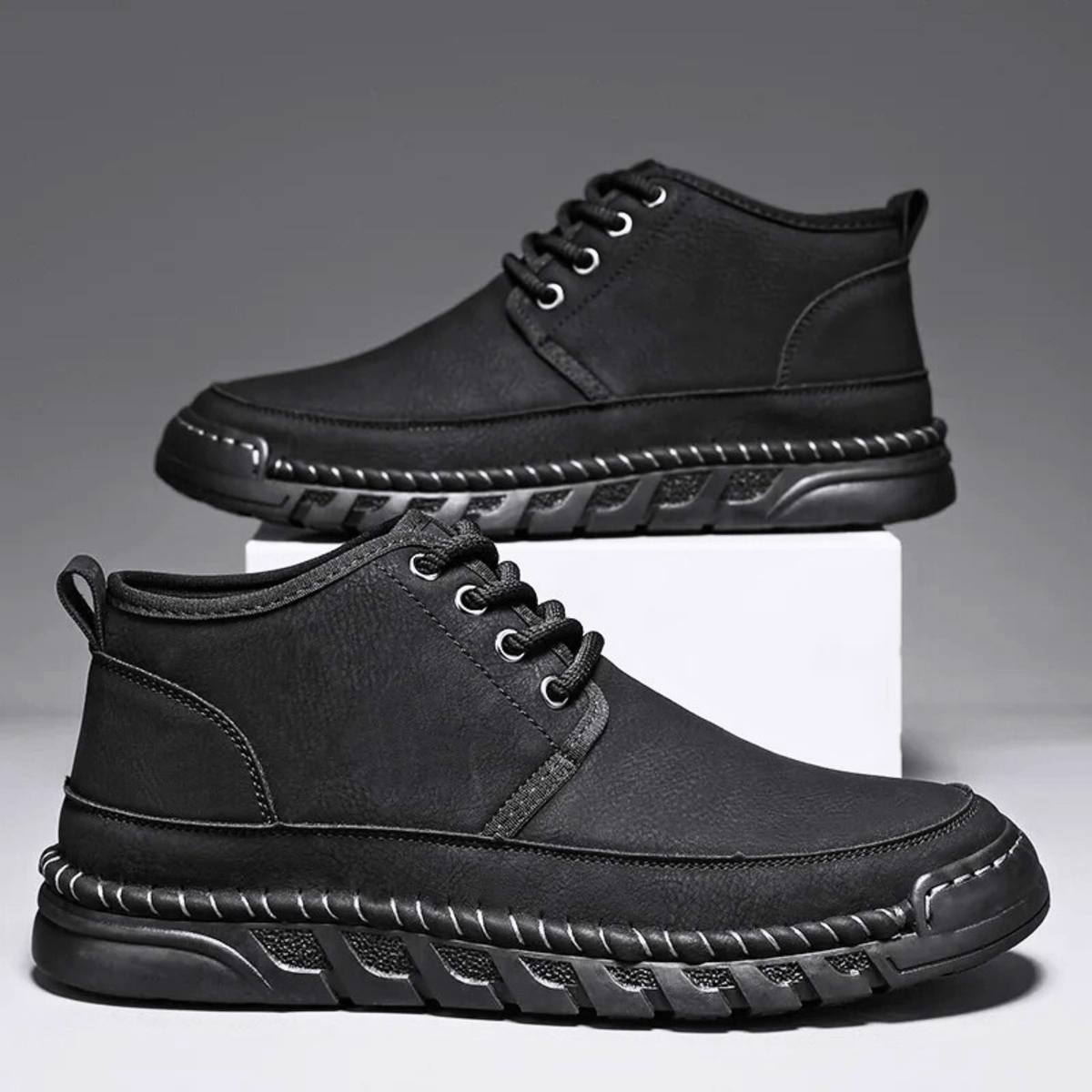 William | Chunky Sole Lace-Up Chukka Mens Boots
