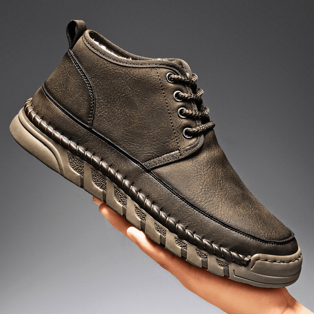 William | Chunky Sole Lace-Up Chukka Mens Boots