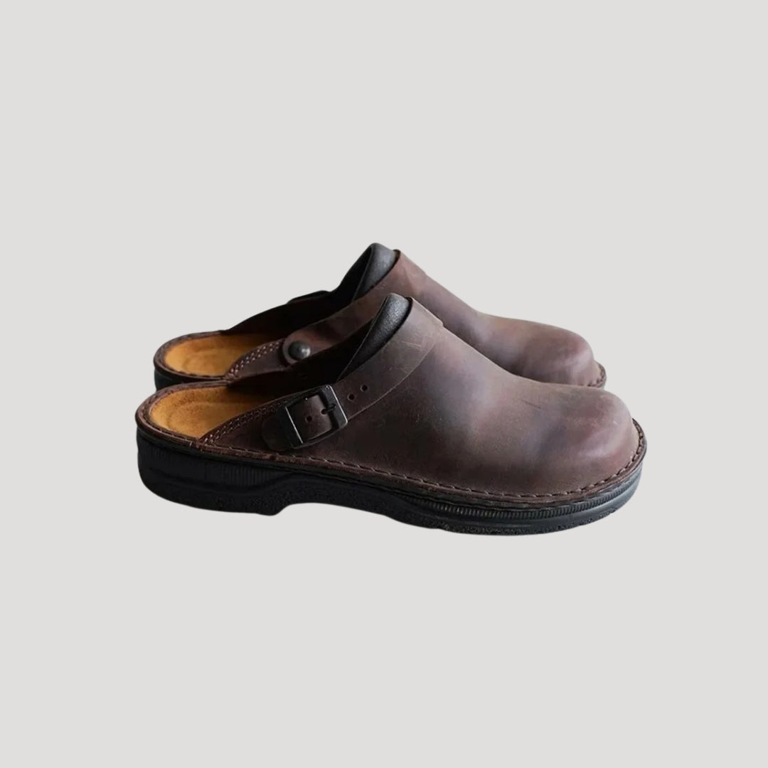 William | Relaxed Orthopedic Clog Shoes with Adjustable Strap